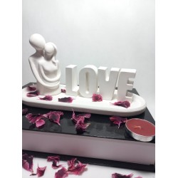 LOVE Yazılı Kalp Figürlü Sarılan Sevgili Biblo Set Beyaz LOVE Yazılı Kalp Figürlü Sarılan Sevgili Biblo Set Beyaz