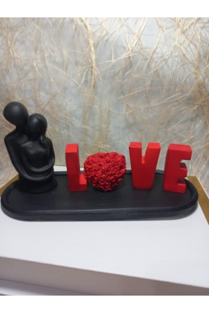 LOVE Yazılı Kalp Figürlü Sarılan Sevgili Biblo Set Siyah-Kırmızı