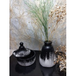 Çok Amaçlı Dekoratif Kutu ve Vazo Set Hediyelik Obje Siyah-Beyaz