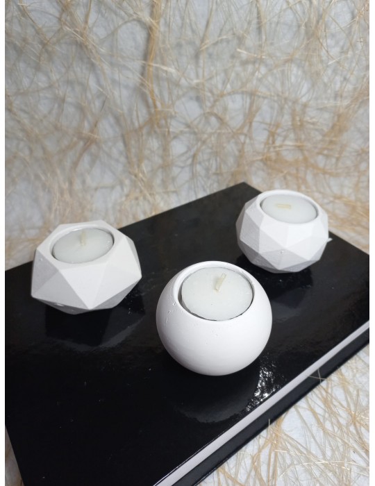 Geometrit Desenli Beyaz 3'lü Mumluk Set, Dekoratif Masa Sehpa Üstü Aksesuar Geometrit Desenli Beyaz 3'lü Mumluk Set, Dekoratif Masa Sehpa Üstü Aksesuar